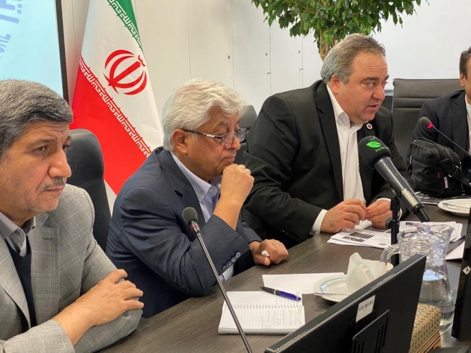 درخواست رییس انجمن وارد کنندگان سم و‌کود ایران از سرپرست جهاد کشاورزی
